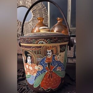 Vintage Japanese Satsuma Moriage Biscuit Ceramic Jar